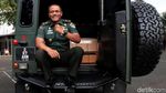 Garang! Land Rover Defender Sang Jenderal