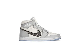 Sneakers Air Jordan Dior Dirilis April 2020, Harganya Rp 28 Juta