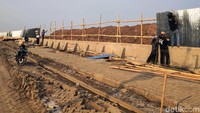 Proyek tersebut merupakan milik Kementerian PUPR.