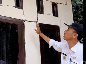 Ada Tanah Gerak, PVMBG Imbau Warga Puspahiang Tasikmalaya Mengungsi