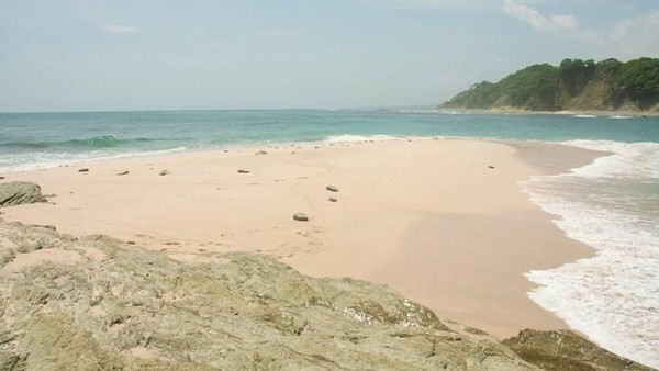 Pantai yang disertai dengan penginapan lucu, adalah apa yang Nosara di Kosta Rika tawarkan. Bisa dibilang, Nosara adalah UBudnya Kosta Rika (Expereience Nosara) Pantai yang disertai dengan penginapan lucu, adalah apa yang Nosara di Kosta Rika tawarkan. Bisa dibilang, Nosara adalah UBudnya Kosta Rika (Expereience Nosara)