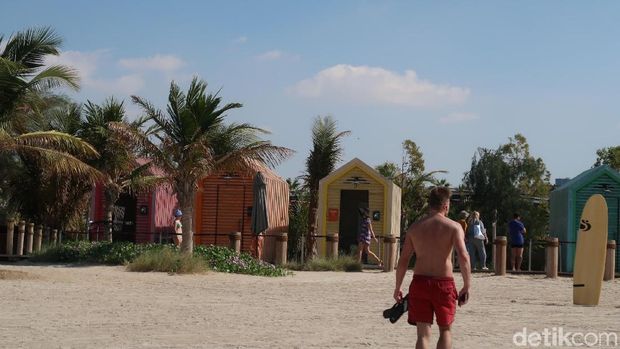 La Mer, Tempat Berbikini di Kota Dubai