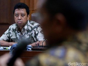 Rommy Akui Terima Uang: Di Belakang Haris Hasanuddin Ada Khofifah-Kiai Asep