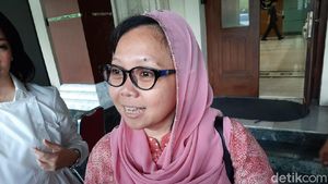 Cerita Alissa Wahid, Kopernya Diaduk-aduk Bea Cukai dan Ditanya Kerja Apa