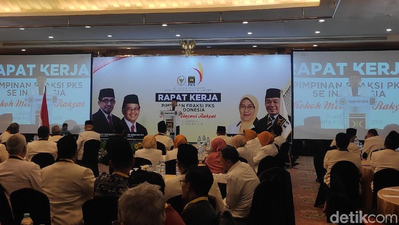 PKS: RUU Perlindungan Ulama dan Tokoh Agama Sudah Masuk Baleg DPR PKS: RUU Perlindungan Ulama dan Tokoh Agama Sudah Masuk Baleg DPR