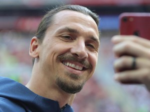 Teka-teki Ibrahimovic tentang Klub Barunya