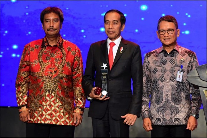 Presiden Yakin Hilirisasi Pertambangan Dapat Atasi Defisit Perdagangan