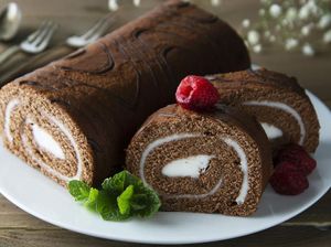 Bolu Gulung Berbagai Varian Ada di 5 Tempat Ini