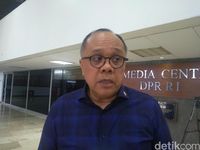 Urutan Misteri Penebangan Pohon di Monas yang Kini Jadi Gelondongan