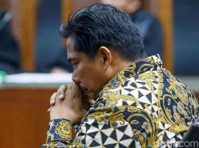 Ekspresi Bowo Sidik Usai Divonis 5 Tahun Bui