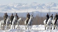 Gunung Paektu juga disebut dalam lagu kebangsaan Korsel juga banyak propaganda Korut. Gunung ini dipercaya sebagai tempat lahir atau asal leluhur mereka. (Korean Central News Agency/Korea News Service via AP)