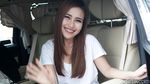 Penampilan Ayu Ting Ting dengan Rok Mini