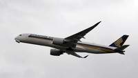 Posisi ketiga diduduki oleh Singapore Airlines yang juga menjadi kelas satu terbaik. (PASCAL PAVANI/AFP)