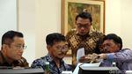 Jokowi Bahas Pengelolaan Cadangan Beras