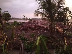 Angin Kencang Rusak Rumah dan Pohon di Grobogan, Satu Orang Luka