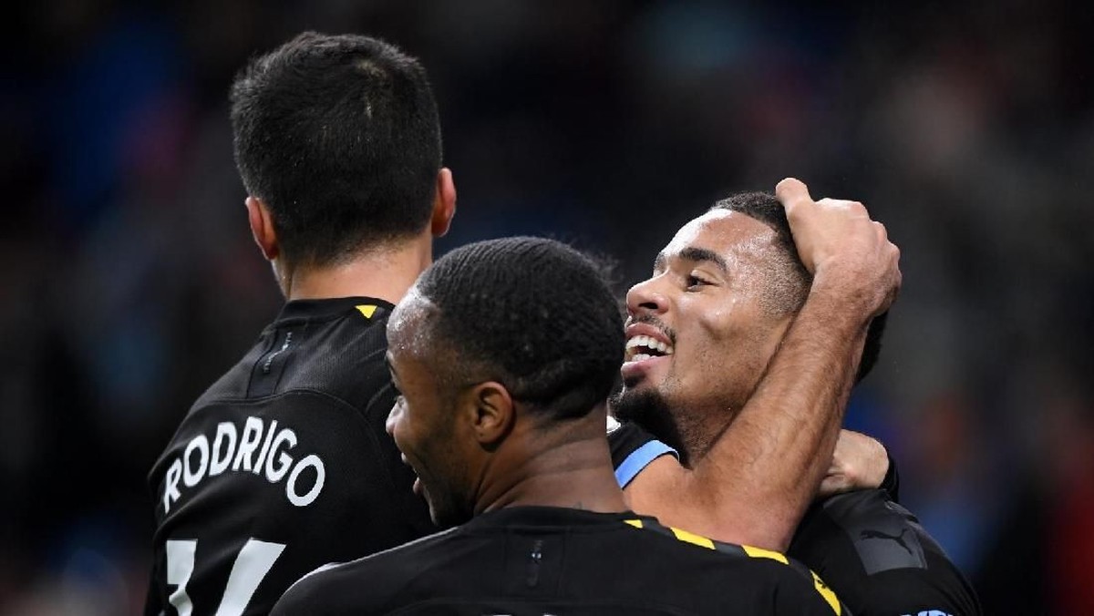 Gelandang Man City Rodri memperingatkan Liverpool bahwa timnya tidak akan menyerah untuk bersaing. (Foto: Stu Forster / Getty Images)