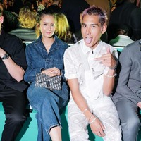 Nina Dobrev dan Evan Mock. (Foto: dok. Dior)