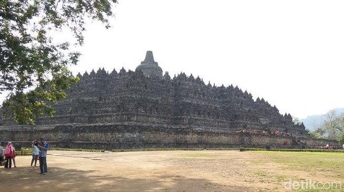 Candi di Magelang.