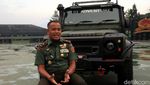 Melihat Land Rover Defender Jenderal Saleh
