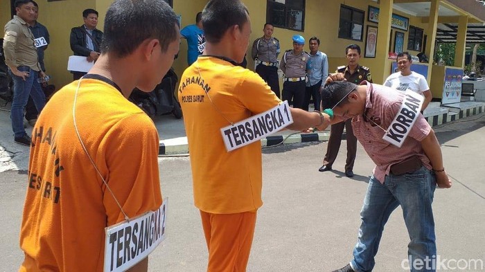Polres Garut rekonstruksi kasus pembunuhan.