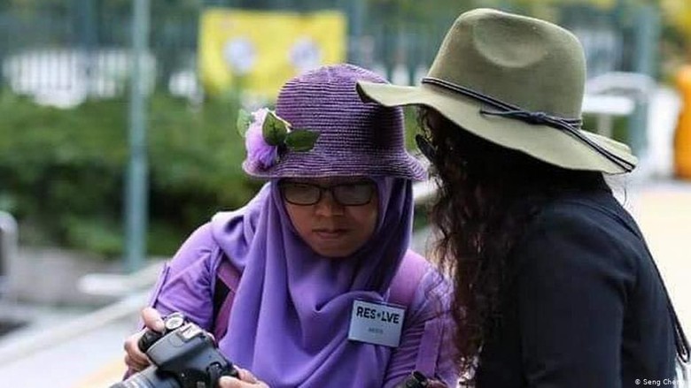 Diduga Dideportasi karena Tulis Demo Hong Kong, Yuli: Migran Butuh Tahu Isu Ini Diduga Dideportasi karena Tulis Demo Hong Kong, Yuli: Migran Butuh Tahu Isu Ini