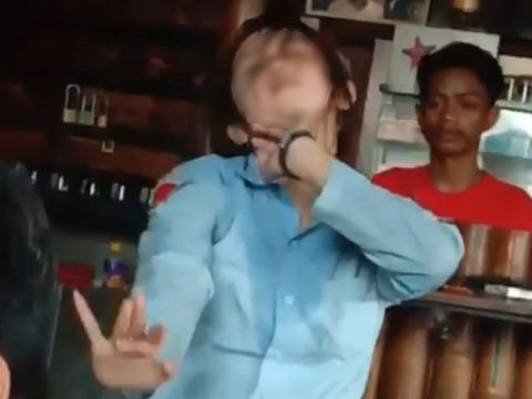 Viral Gadis Berseragam Sekolah Diduga Mabuk Asyik Goyang di Warkop Mojokerto