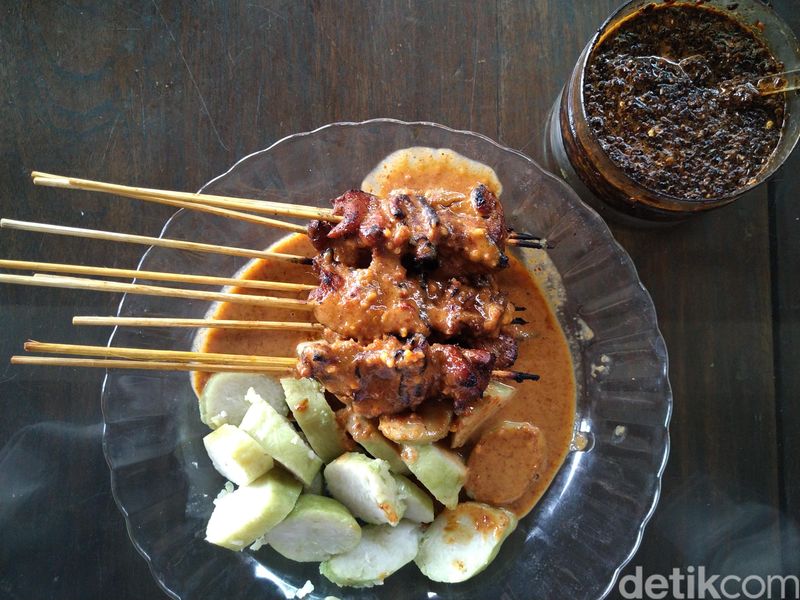 sate ayam cilacap sate ayam cilacap