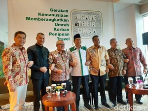 #SaveTheirUmra Buka Sekretariat Pendaftaran Jemaah Korban First Travel