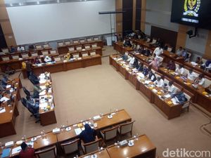 Hasil Rapat dengan Menag, Komisi VIII Belum Setujui Pembatalan Haji 2020
