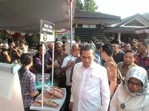 Mendag Genjot Serapan Gabah di Sistem Resi Gudang