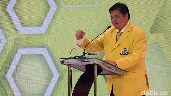 Setelah menetapkan Airlangga Hartarto sebagai ketua umum, Munas Golkar resmi ditutup. Penutupan Munas Golkar dilakukan oleh Wakil Presiden Maruf Amin.