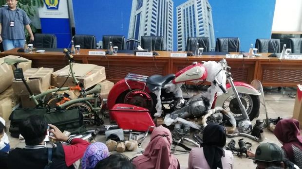 Motor Harley-Davidson yang Diangkut Garuda, Moge Tahun 1970-an!