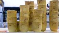 Minum Kopi di Pesawat Ini, Gelasnya Juga Bisa Dimakan