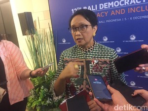 Menlu Cek ke Yuli soal Dugaan Deportasi karena Tulis Demo Hong Kong