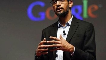 Tepatnya pada tahun 2015, Sundar didapuk menjadi CEO Google menggantikan sang pendiri Google, Larry Page. Sungguh pengorbanan keluarganya mendidik dengan sepenuh hati di tengah kekurangan, dibalas dengan prestasi luar biasa olehnya. Terlebih ia juga baru saja diangkat menjadi CEO Alphabet, induk perusahaan Google. Foto: Istimewa