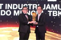 Sido Muncul Raih Penghargaan di CNBC Indonesia Award 2019