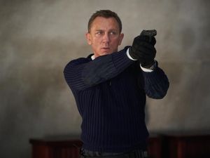 Sosok Bos Baru James Bond