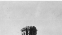 Sejak era kolonial Belanda, Candi Sembadra sudah mengalami kerusakan. Bentuknya terlihat tidak utuh di bagian atap. Atap candi tersebut hilang dua tingkat. (dok. Istimewa)