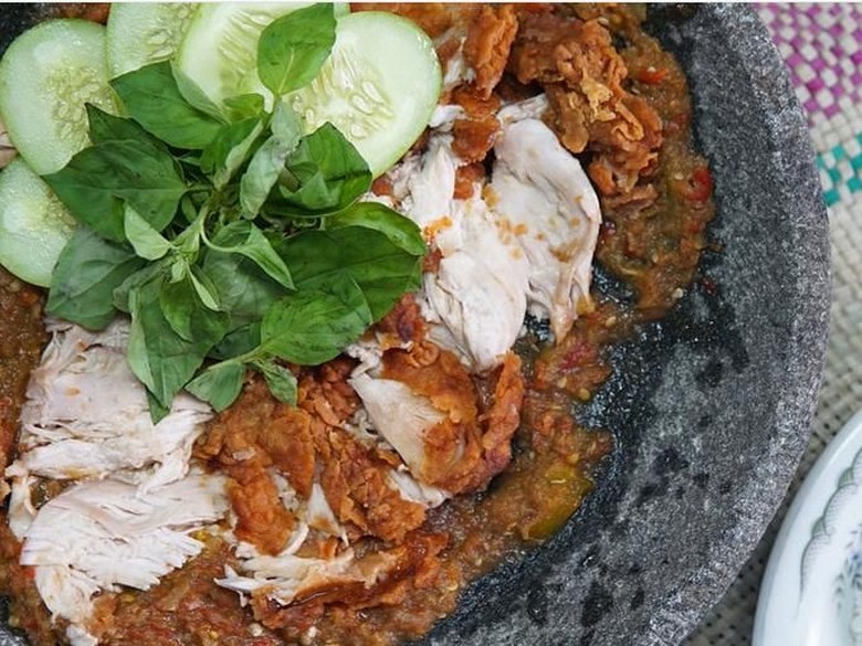 Resep Ayam : Ayam Geprak Resep Ayam : Ayam Geprak