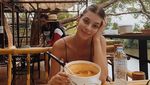 Millennial Abis, Ini Gaya Kulineran Camila Morrone, Kekasih Muda Leonardo DiCaprio