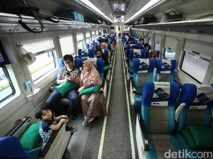 Segini Jumlah Tiket KA dan Pesawat yang Disiapkan untuk Layani Nataru
