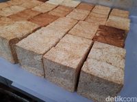 Roti Gempol: Empuk Wangi Roti Gandum Srikaya Cokelat yang Legendaris