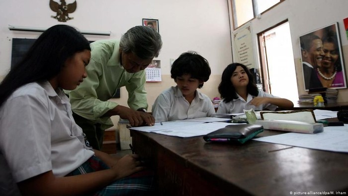Peringkat 6 Terbawah Indonesia Diminta Tinggalkan Sistem Pendidikan Feodalistik