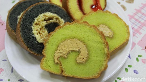bolu gulung rina
