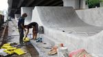 Melihat Skatepark di Kolong Flyover Pasar Rebo yang Hampir Rampung