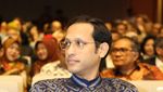 Dikritik Terlalu Santai, Begini Gaya Nadiem di Pelantikan Rektor UI