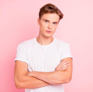 Begini Perawatan Wajah Pria agar Ganteng Maksimal Begini Perawatan Wajah Pria agar Ganteng Maksimal