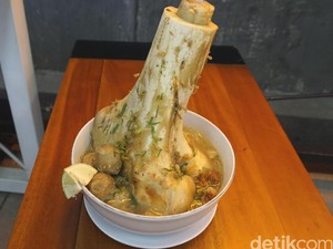 Hangat Gurih Bakso Sumsum Ada di 5 Tempat Ini