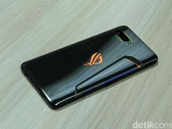 Penampilan Gahar ROG Phone 2 yang Bikin Mata Tergoda
