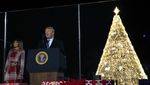 Terpukau Megahnya Pohon Natal Nasional Amerika